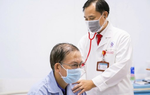 Hiểm họa bụi mịn PM2.5 từ khói thuốc lá ở quán xá