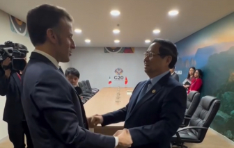 Tổng thống Pháp chia sẻ khoảnh khắc hội ngộ thân tình với Thủ tướng Phạm Minh Chính