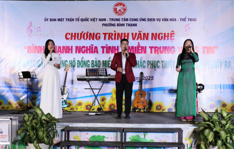 Ấm áp đêm nhạc nghĩa tình, sẻ chia cùng đồng bào vùng lũ