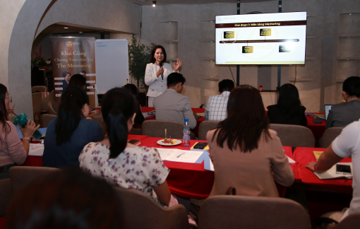 Kiến tạo thế hệ Mentor hỗ trợ những nhà lãnh đạo chuyển giao