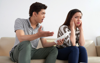 Vợ cứ nghe chuyện người rồi nghi chồng tệ bạc