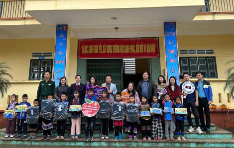 Mondelez Kinh Đô giúp trẻ tiếp cận tri thức qua dự án “Thư viện yêu thương”