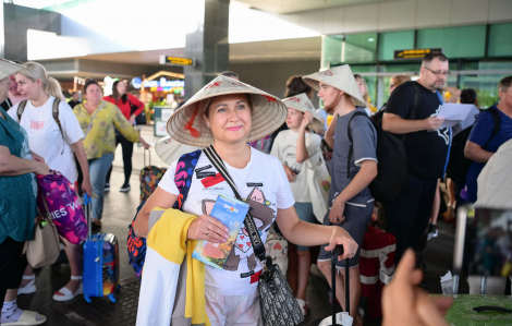 Khách quốc tế đến Phú Quốc tăng đột biến, Khách sạn 5 sao 'cháy' phòng