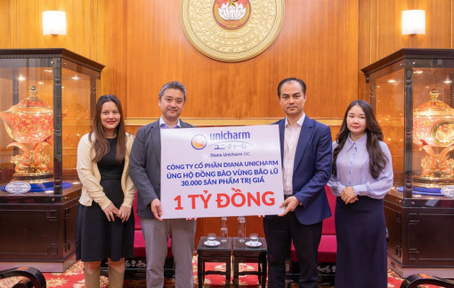 Diana Unicharm đồng hành cùng phụ nữ và trẻ em miền Trung, Tây Nguyên vượt qua khó khăn do mưa lũ