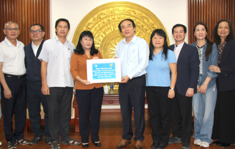 Bác sĩ Bệnh viện Bạch Mai chi viện cho y tế tỉnh Đắk Lắk