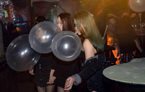 Thị trường bóng cười ‘5 không’, đại biểu chỉ ra nghịch lý vẫn nằm ngoài vòng pháp luật