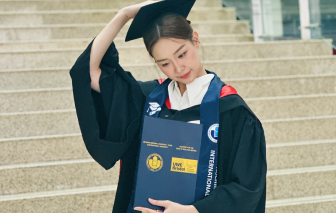 Hoa hậu Bảo Ngọc nhận bằng tốt nghiệp đại học loại giỏi, dự định học tiếp lên thạc sĩ