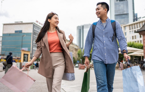 Phụ nữ nhiều quần áo hơn đàn ông, có gì quá đáng!