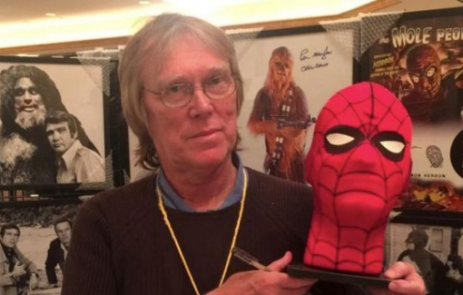 Người Nhện đầu tiên qua đời