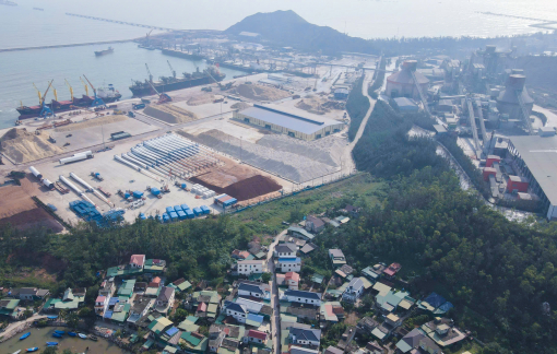 Khu tái định cư bỏ hoang, người dân sống khổ bên trạm nghiền xi măng