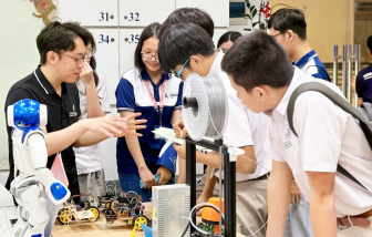 Tăng tốc đào tạo nhân lực, đưa TPHCM thành trung tâm đổi mới sáng tạo