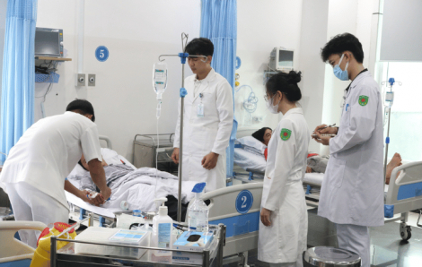 Đề xuất hỗ trợ học phí cho sinh viên y khoa