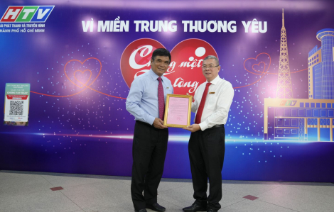 EVNHCMC ủng hộ 200 triệu đồng vào Quỹ “Chung một tấm lòng: Vì miền Trung thương yêu”