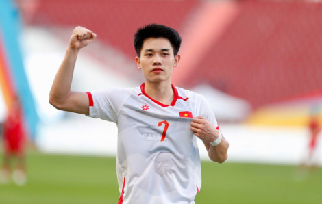 U22 Việt Nam thắng Lào 2-1 đầy khó khăn