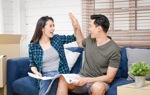 Người vợ tiêu hoang cần người chồng biết kiểm soát tiền bạc