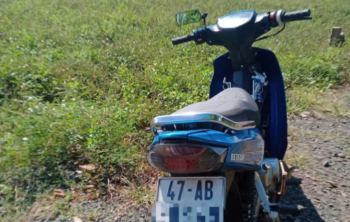 Nữ sinh lớp 11 mất liên lạc sau khi tan học thêm, xe máy nằm bên bờ sông