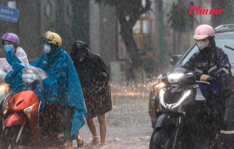 Thời tiết ngày 5/12: Nam Bộ mưa rào rải rác, Bắc Bộ trời rét