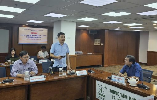 Ùn tắc giao thông ở TPHCM tăng 24%, nhiều điểm nóng tiếp tục quá tải