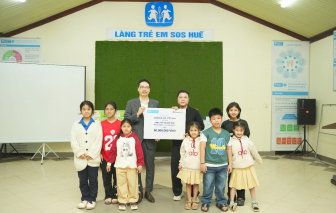 Shinhan Life Việt Nam hỗ trợ làng trẻ em SOS tại Đà Nẵng và Huế