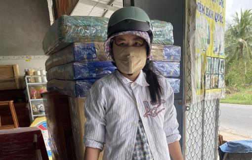 Vừa dựng lại nhà, người dân rốn lũ Phú Yên vừa kêu gọi hỗ trợ Phan Thiết