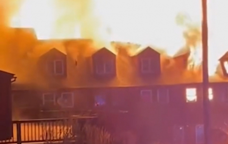 Chủ khu nghỉ dưỡng trăm tuổi phóng hoả để hưởng tiền bảo hiểm?