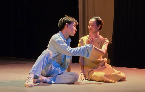 ‘Cuộc chia tay tháng 6’ – kiệt tác sân khấu thế giới qua góc nhìn của người trẻ