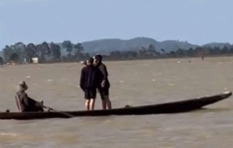 Đi hái cà phê, 2 mẹ con bị đuối nước