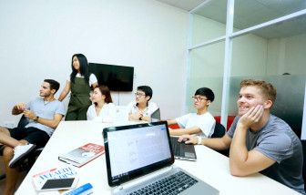 Các trường làm gì để thu hút sinh viên quốc tế?