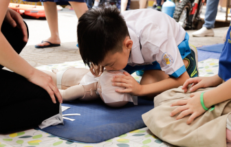 Ngày hội trang bị kỹ năng cứu người cho học sinh, phụ huynh, giáo viên tại TPHCM