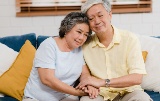 Sao không là bây giờ?