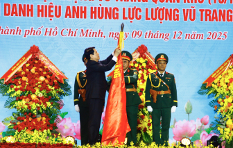 Chủ tịch nước Lương Cường trao tặng danh hiệu Anh hùng Lực lượng vũ trang nhân dân cho Quân khu 7