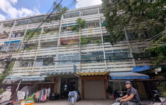 Đại biểu HĐND lo ngại tình trạng nhà ống, “chuồng cọp” bịt kín lối thoát hiểm