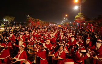 Đà Nẵng mở hội chào đón năm mới để thu hút khách du lịch