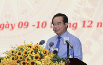 Chủ tịch UBND TPHCM đề nghị chấm dứt tình trạng đụng việc là xin ý kiến