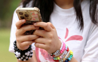 Úc quyết xử lý mạnh tay người dùng mạng xã hội dưới 16 tuổi lách luật