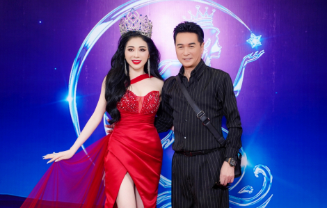 Ca sĩ Nguyễn Hưng ngồi 'ghế nóng' chấm thi nhan sắc