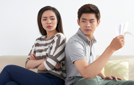 Cô đơn, tôi muốn tâm sự, chồng cứ bảo “để mai tính”