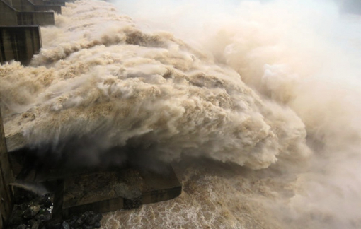 Quốc hội đề nghị rà soát hồ thủy điện, bảo đảm an toàn cho người dân