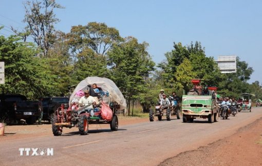 Thái Lan kêu gọi công dân cân nhắc rời Campuchia