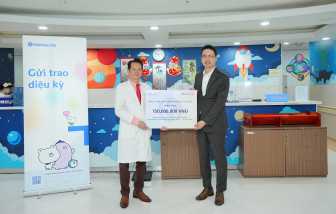 Shinhan Life Việt Nam nối dài hành trình sẻ chia cùng trẻ em kém may mắn