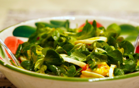 7 siêu thực phẩm tăng cường miễn dịch mà chuyên gia sức khỏe khuyên dùng trong mùa cảm cúm