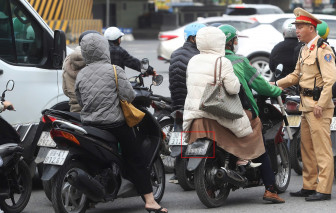 Nhiều tài xế bị phạt nặng khi che biển số để né Camera AI