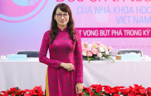 Nữ giáo sư 51 tuổi làm Giám đốc Đại học Quốc gia TPHCM