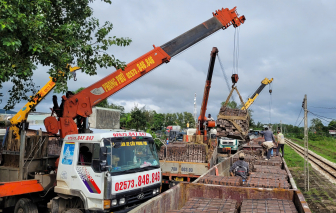 Tiếp nhận 381.000 viên gạch từ Thanh Hóa ủng hộ Đắk Lắk xây nhà cho người dân vùng lũ