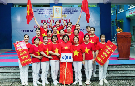 Lan tỏa lòng yêu nước qua câu lạc bộ dân vũ cách mạng