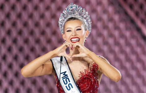 Người đẹp Mỹ đăng quang Miss Cosmo 2025
