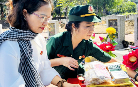 Miệt mài tìm, đưa hài cốt liệt sĩ về với quê hương