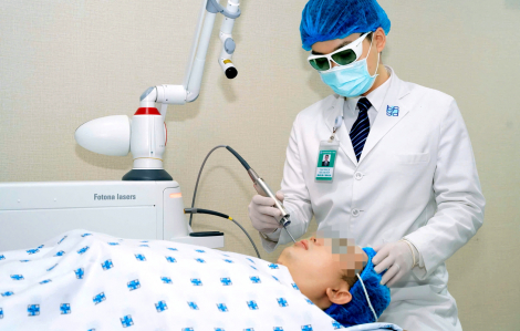 Tai biến nghiêm trọng vì bỏ qua bệnh nền khi làm đẹp da