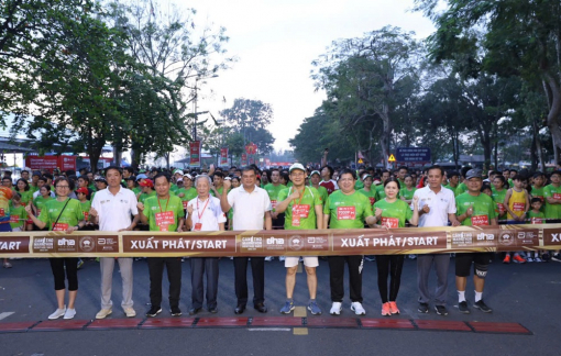 Giải “Marathon Quốc tế Di sản Cần Thơ 2025” thu hút gần 10.000 vận động viên tham gia