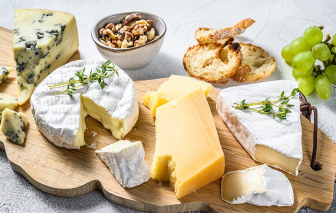 Pho mát giúp giảm nguy cơ mắc các bệnh về trí nhớ